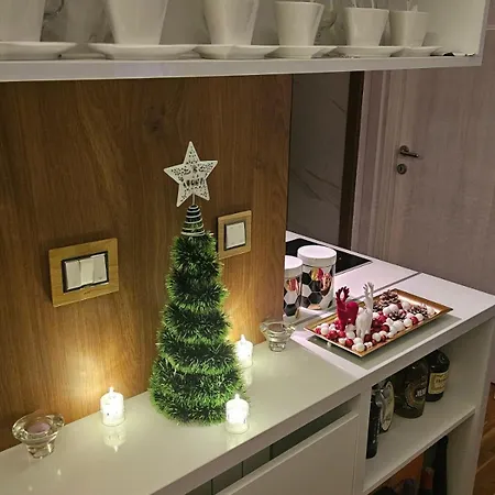 Sun Lux Apartment