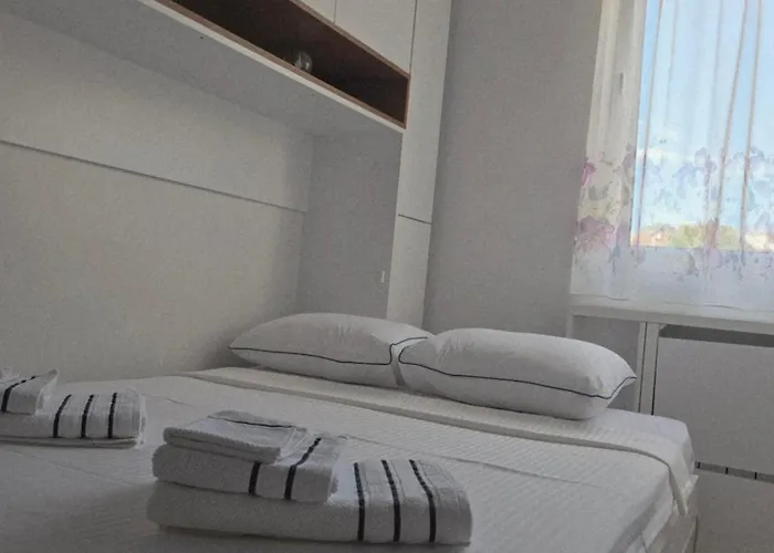 Sun Lux דירה בלגרד